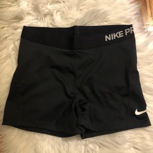 Nike Pro